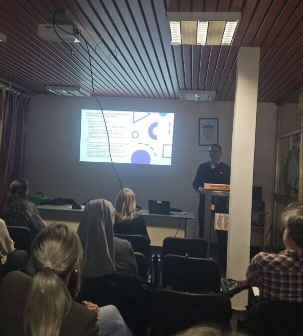 Predavanje „Terapija iz jedinstvenog aromatičnog spiralnog vrta“